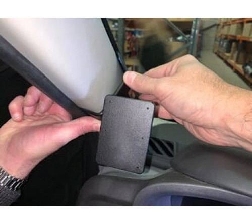 Proclip LEVC TX5 17- Left mount