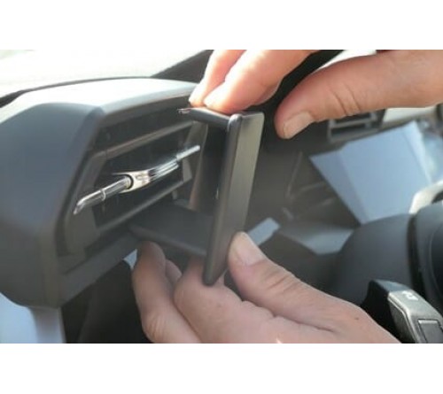 Proclip Audi A3 21- Left mount