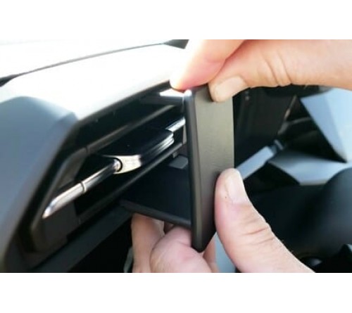 Proclip Audi A3 21- Left mount