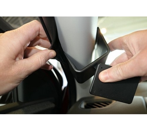 Proclip Toyota Yaris 21- Left mount  high.