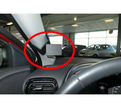 Proclip Toyota Yaris 21- Left mount  high.
