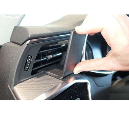 Proclip Audi A6/A7/S6 19- Left mount