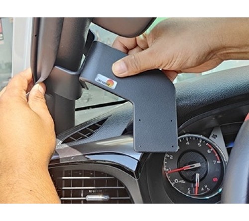 Proclip Toyota HiLux 16- Left mount