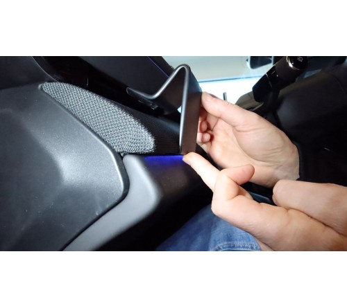 Proclip Polestar 4 24- Left mount