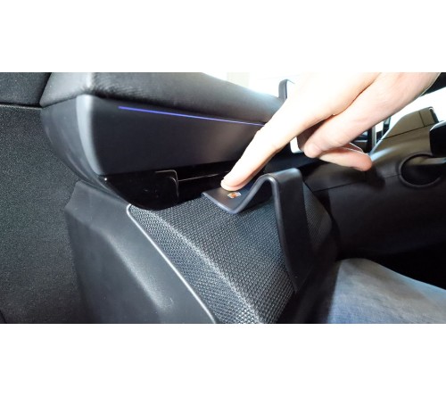 Proclip Polestar 4 24- Left mount