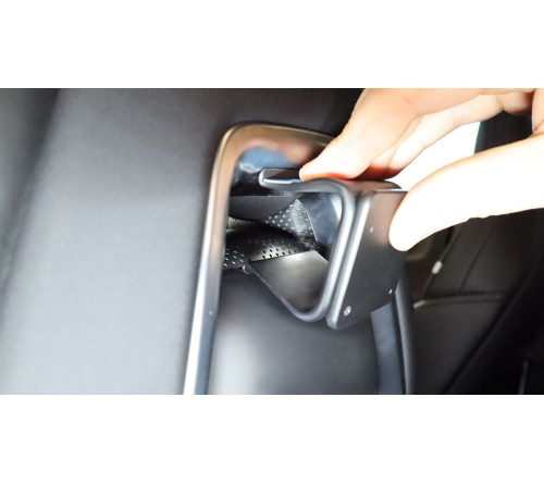 Brodit Headrest mount Polestar 4 24-26