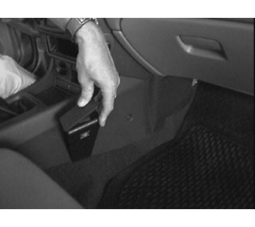 Proclip Nissan Almera 00-02 Console mount