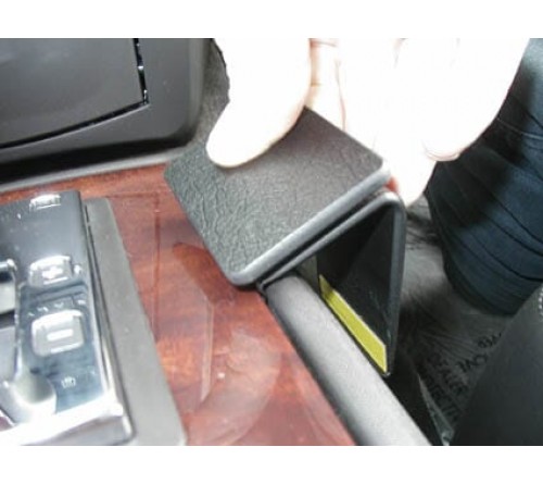 Proclip Cadillac CTS 03-06 /SRX 04-06 console.