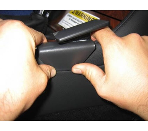 Proclip MB CLS-Class 05-10 Console mount