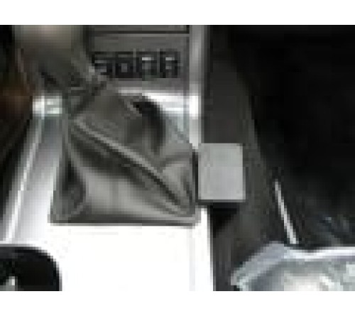 Proclip Nissan Navara 11-15 Console mount