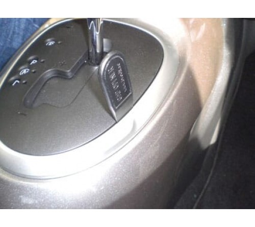 Proclip Nissan Juke 11-18 Console mount ONLY AUT.