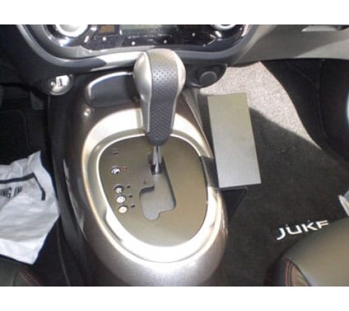 Proclip Nissan Juke 11-18 Console mount ONLY AUT.