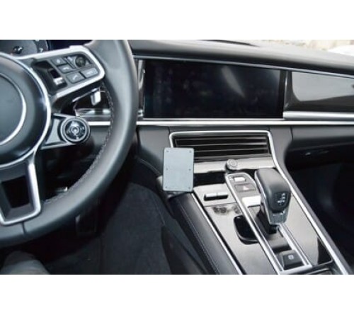 Proclip Porsche Panamera 18-24 Console mount  left
