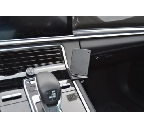 Proclip Porsche Panamera 18-24 Console mount