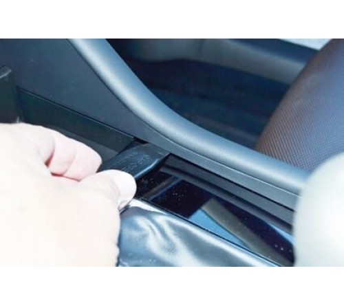 Proclip Mazda 3 19- Console mount