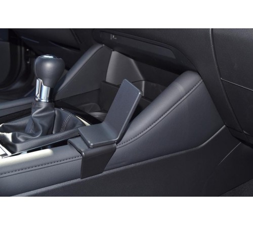 Proclip Mazda 3 19- Console mount