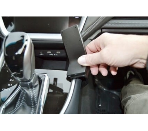 Proclip Subaru Outback 21- Console mount