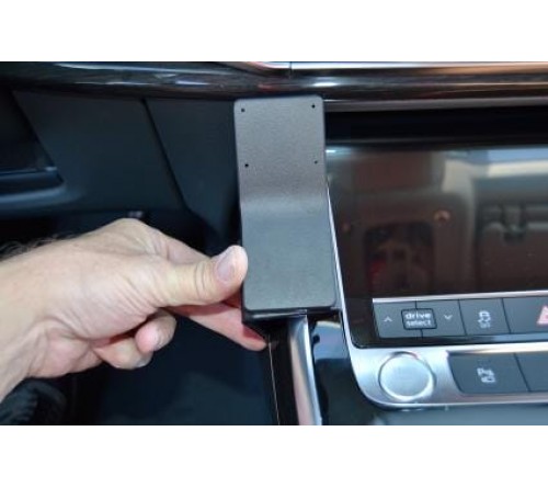 Proclip Audi Q7 20- Console mount