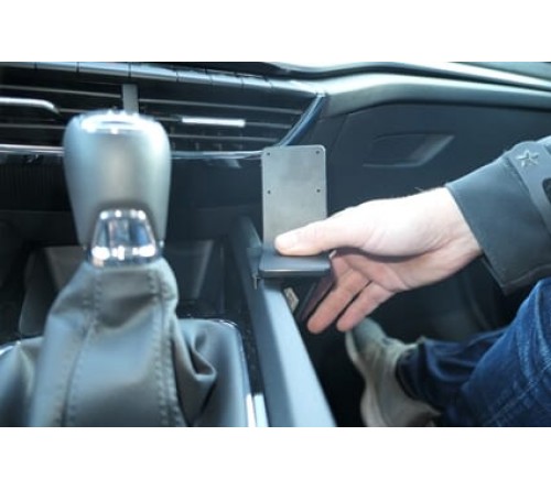 Proclip Skoda Octavia IV 20- Console mount