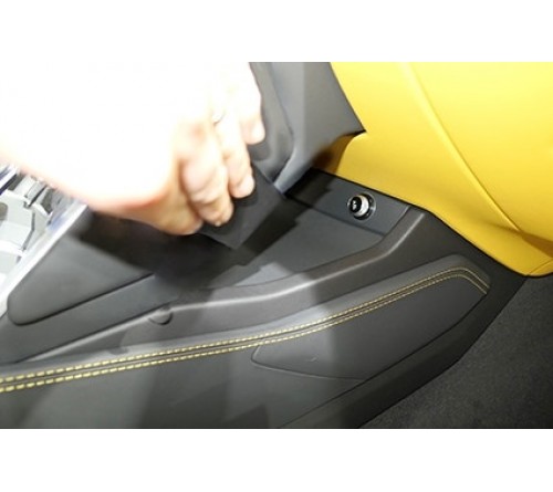 Proclip Lamborghini Urus 18- Console mount