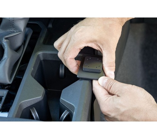 Proclip Toyota LandCruiser 24- Console mount