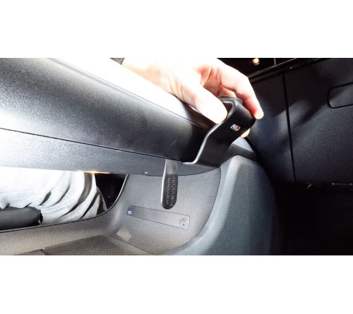 Proclip Mercedes Benz CLA-Class 26- Console mount