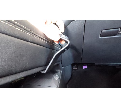 Proclip Mazda 6e 25- Console mount