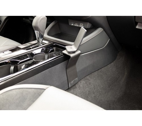 Proclip Subaru Forester 26- Console mount