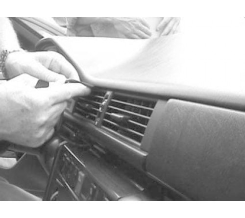 Proclip Mercedes W124 86-94 (200-500E) Center mount