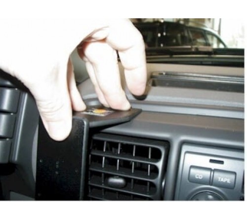 Proclip Land Rover Discovery 94-04 Center mount-NOT wood