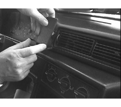 Proclip Volvo 740-940  91-98 Center mount