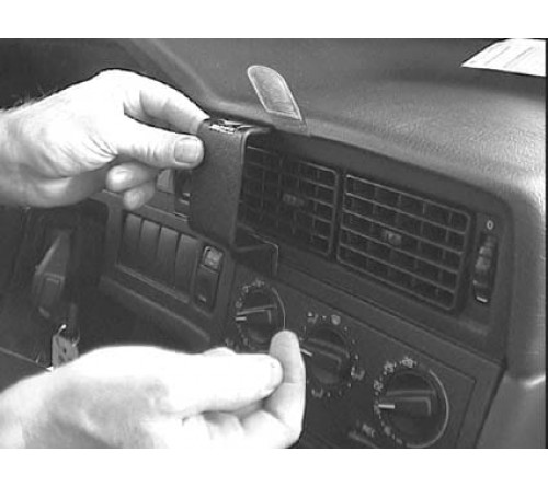 Proclip Volvo 850 92-97 Center mount  big