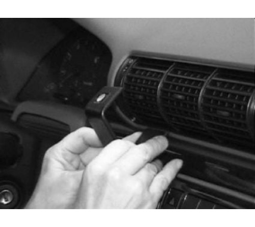 Proclip Audi A4 95-01 Center mount