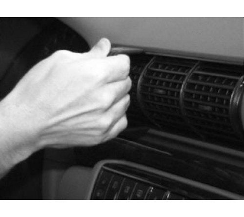 Proclip Audi A4 95-01 Center mount