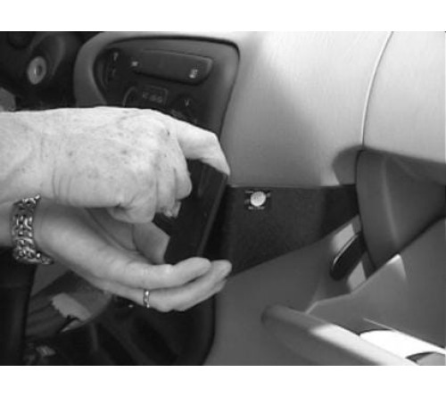 Proclip Hyundai Elantra 96-00 Anlged mount