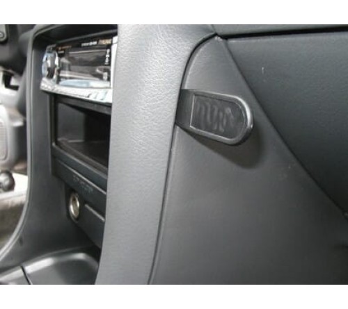 Proclip Nissan Altima 95-97 USA Angled mount