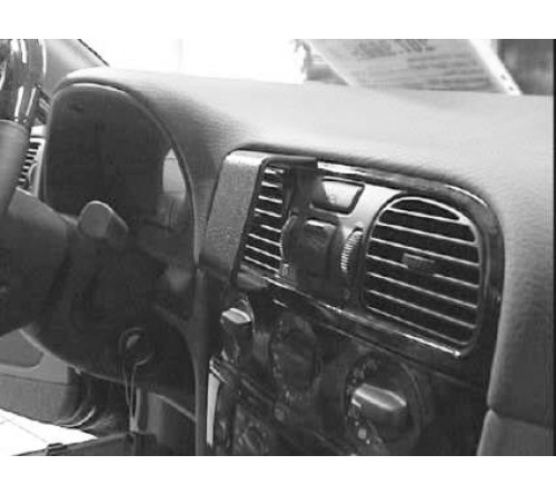 Proclip Volvo S40/V40 96-00 Center mount