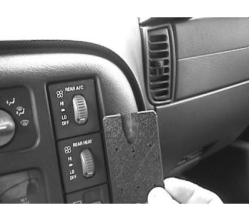 Proclip Chevrolet Astro 96-05 Angled mount
