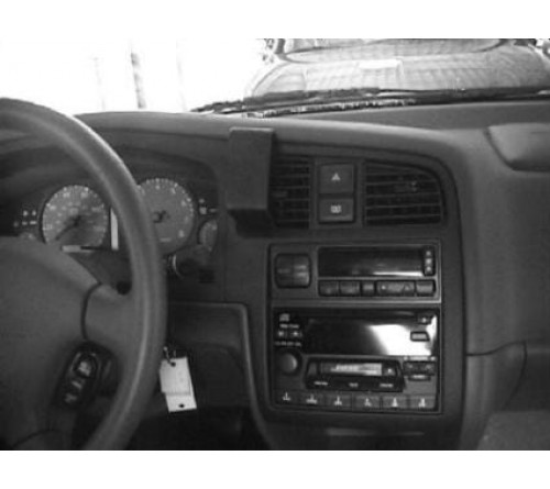 Proclip Nissan Primera 96-99 Center mount ONLY P10E&W10