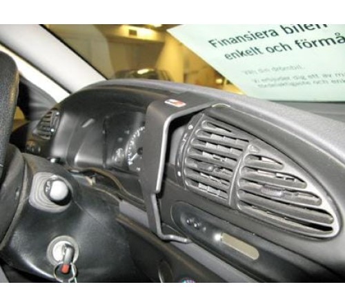 Proclip Ford Mondeo 97-00 Center mount