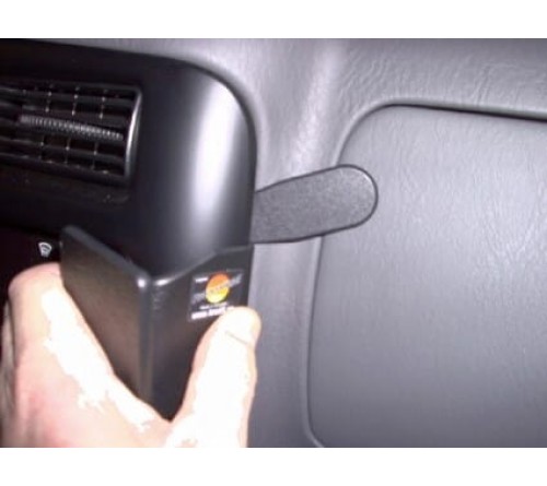 Proclip Mitsubishi L 200 97-05 Angled mount