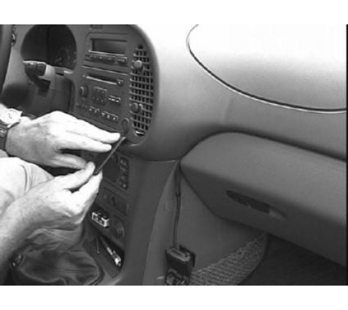 Proclip Saab 900 94-98/ 9-3 98-02 Angled mount