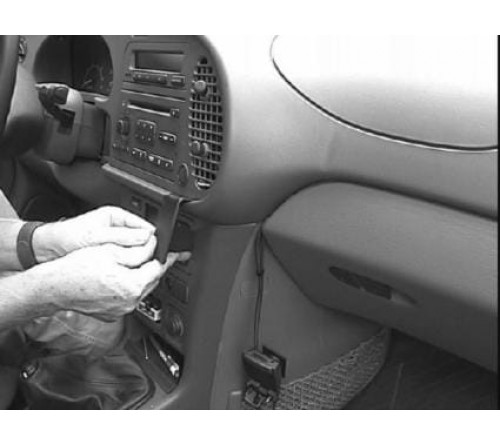 Proclip Saab 900 94-98/ 9-3 98-02 Angled mount
