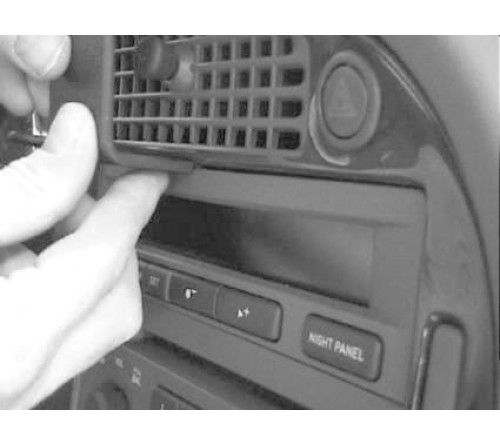 Proclip Saab 9-5 98-05 Center mount  high - Not for Wood