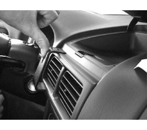 Proclip Subaru Forester 98-02/Impreza 98-00 Center mount