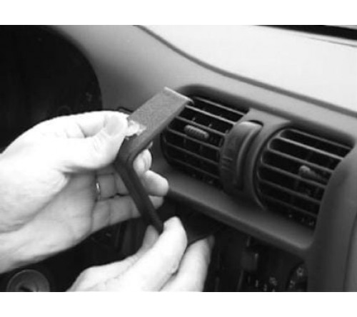 Proclip Opel Frontera 99-03 Center mount