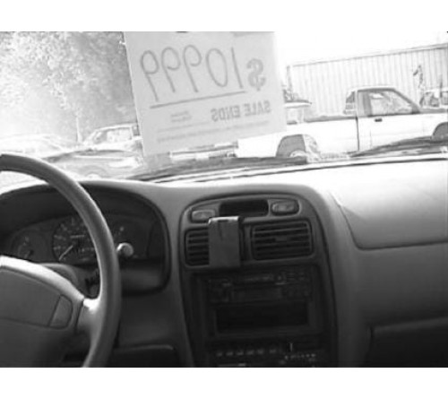 Proclip Suzuki Baleno 98-04 Center mount