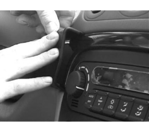 Proclip Chrysler 300M 99-04 Center mount