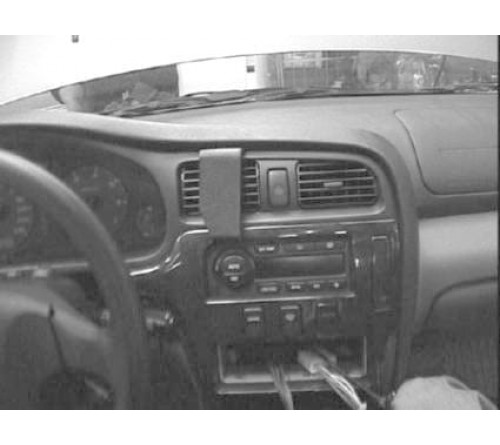 Proclip Subaru Legacy/Outback 99-03 Center mount