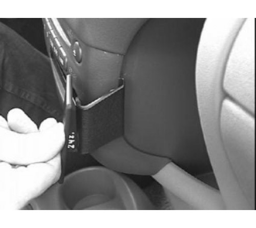 Proclip Toyota Yaris 99-02/ Yaris Verso 99-05 Angled mount